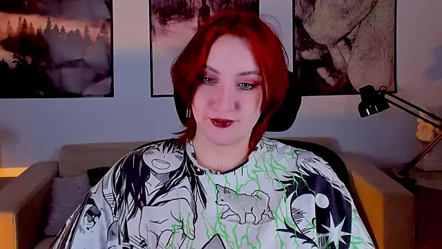 Snapshot of AsheLucker chatting on 12.14.24 AsheLucker online show from 12.14.24