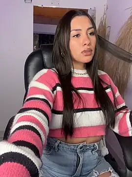 Snapshot of Ambar_pe_ chatting on 03.16.25 Ambar pe online show from 03.16.25