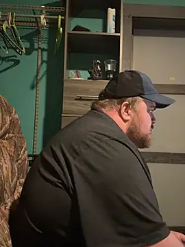 Snapshot of fatdickdaddy448 chatting on 12.12.24 fatdickdaddy448 online show from 12.12.24