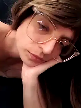 Snapshot of LouGabriel chatting on 12.15.24 LouGabriel online show from 12.15.24