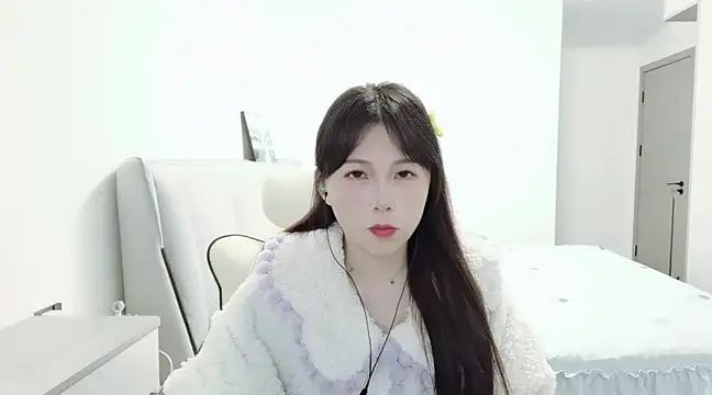 Snapshot of Sunset_glow chatting on 12.29.24 Sunset glow online show from 12.29.24