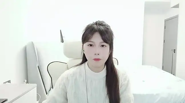 Snapshot of Sunset_glow chatting on 01.04.25 Sunset glow online show from 01.04.25