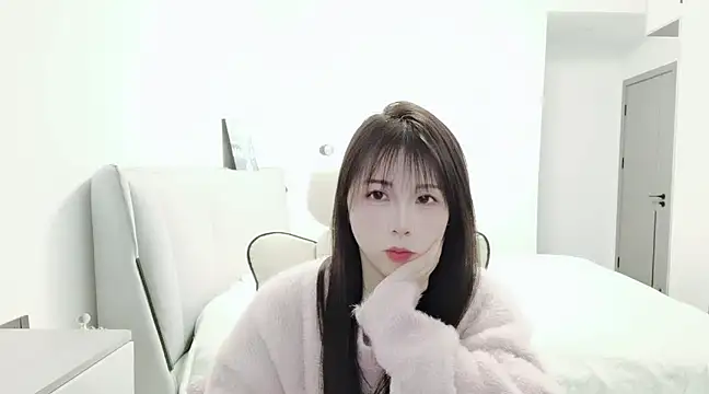 Snapshot of Sunset_glow chatting on 01.16.25 Sunset glow online show from 01.16.25