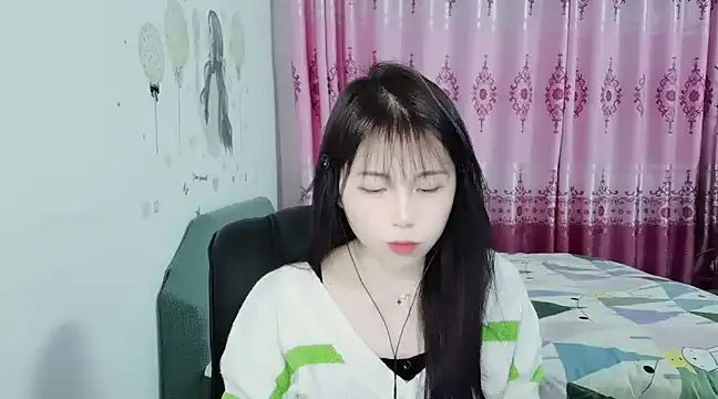 Snapshot of Sunset_glow chatting on 01.20.25 Sunset glow online show from 01.20.25