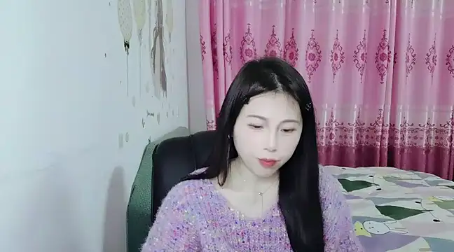 Snapshot of Sunset_glow chatting on 01.24.25 Sunset glow online show from 01.24.25