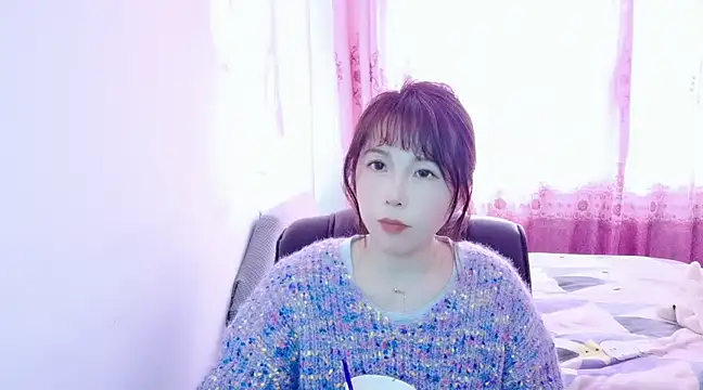 Snapshot of Sunset_glow chatting on 01.29.25 Sunset glow online show from 01.29.25