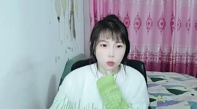 Snapshot of Sunset_glow chatting on 01.29.25 Sunset glow online show from 01.29.25