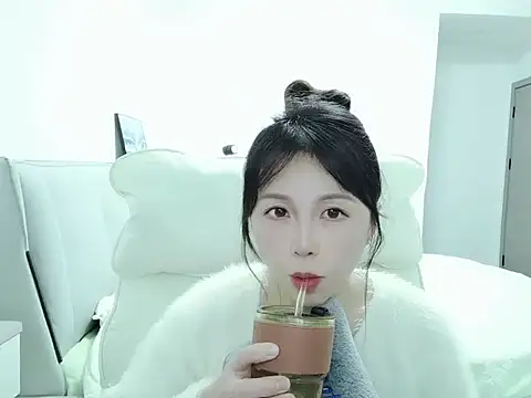 Sunset glow online show from 11.25.25