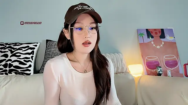 Snapshot of sphynx-_- chatting on 03.21.25 sphynx- - online show from 03.21.25