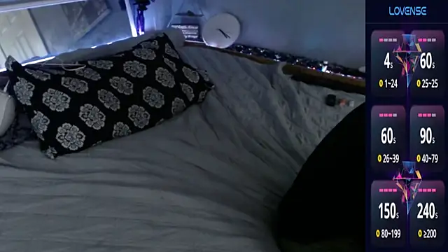 MaxRouger online show from 10.06.25