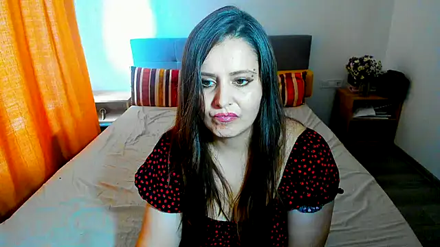 Snapshot of pinupmod chatting on 10.01.25 pinupmod online show from 10.01.25