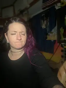 Snapshot of 1-800-FUCKYOU chatting on 01.13.25 1-800-FUCKYOU online show from 01.13.25