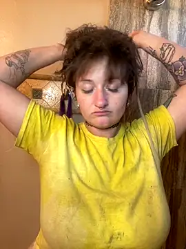 Snapshot of 1-800-FUCKYOU chatting on 10.03.25 1-800-FUCKYOU online show from 10.03.25