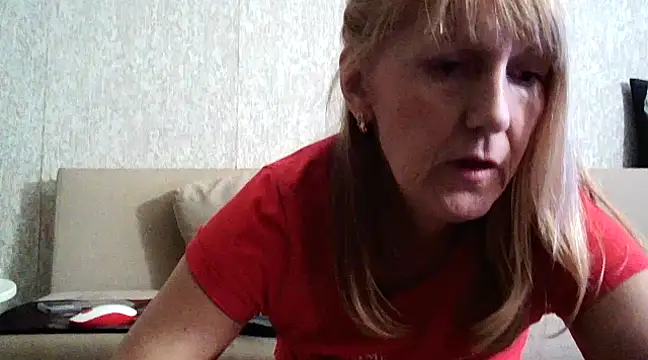 Snapshot of ValeriaLight chatting on 03.18.25 ValeriaLight online show from 03.18.25