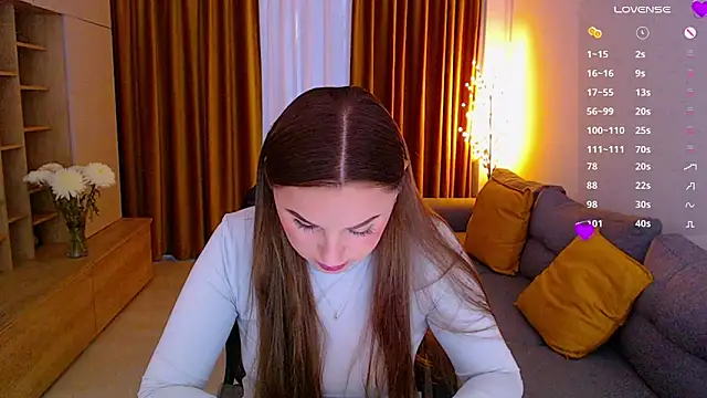  Mia Adams online show from 10.25.25