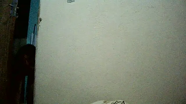 Snapshot of AlexiaDuucan chatting on 01.10.25 AlexiaDuucan online show from 01.10.25