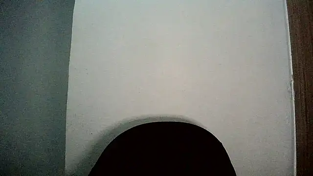 Snapshot of AlexiaDuucan chatting on 03.16.25 AlexiaDuucan online show from 03.16.25