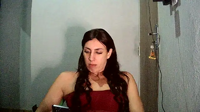 Snapshot of AlexiaDuucan chatting on 10.16.25 AlexiaDuucan online show from 10.16.25