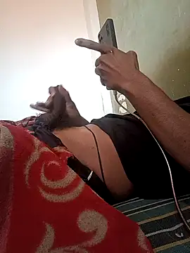 Snapshot of Vishupatil99 chatting on 11.08.25 Vishupatil99 online show from 11.08.25