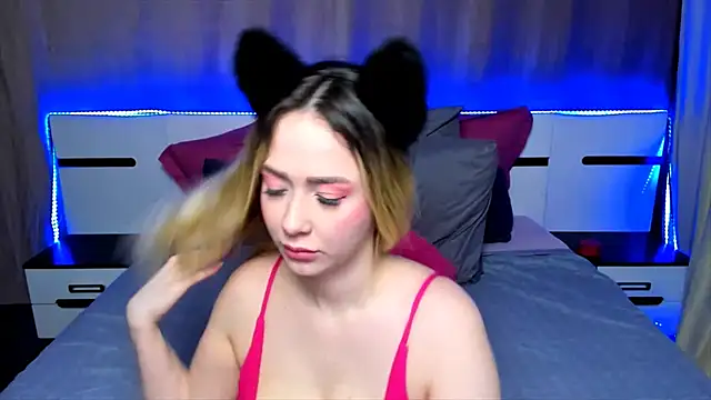 Snapshot of AriaSugar chatting on 12.02.24 AriaSugar online show from 12.02.24