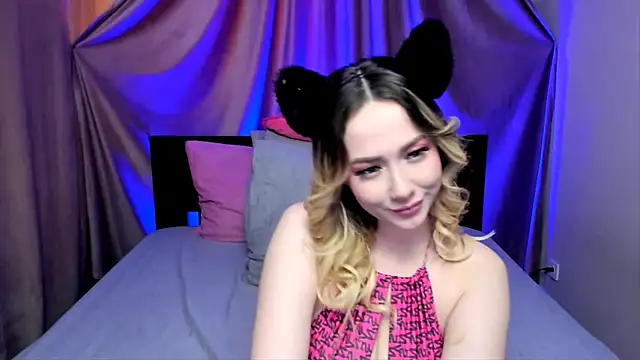 Snapshot of AriaSugar chatting on 01.31.25 AriaSugar online show from 01.31.25