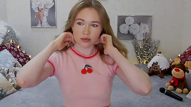 Snapshot of Veronika_Mitchel chatting on 01.04.25 Veronika Mitchel online show from 01.04.25