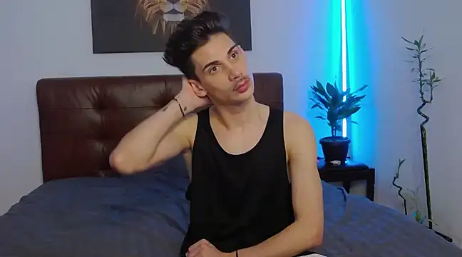 Snapshot of DanielCrush1 chatting on 01.11.25 DanielCrush1 online show from 01.11.25