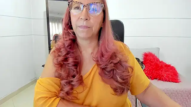 Snapshot of vaalery_sweet chatting on 12.20.24 vaalery sweet online show from 12.20.24