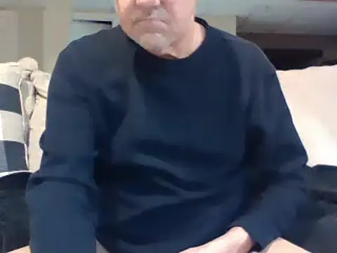 Snapshot of takeitall101 chatting on 12.09.24 takeitall101 online show from 12.09.24