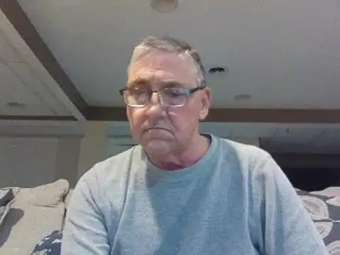 Snapshot of takeitall101 chatting on 01.01.25 takeitall101 online show from 01.01.25