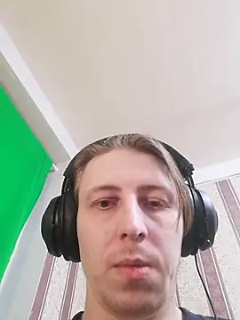 darienlarge online show from 10.25.25