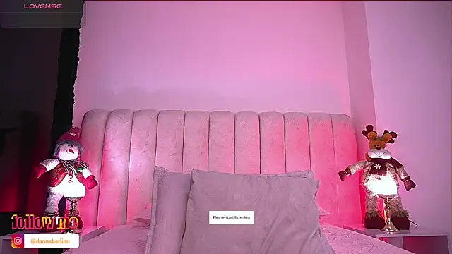 danna berlin  online show from 11.07.25