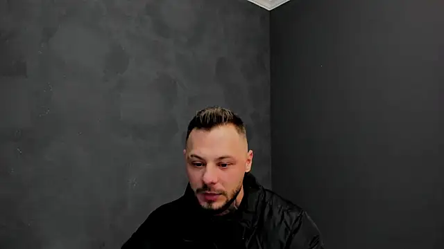Snapshot of BrianHunts chatting on 01.18.25 BrianHunts online show from 01.18.25
