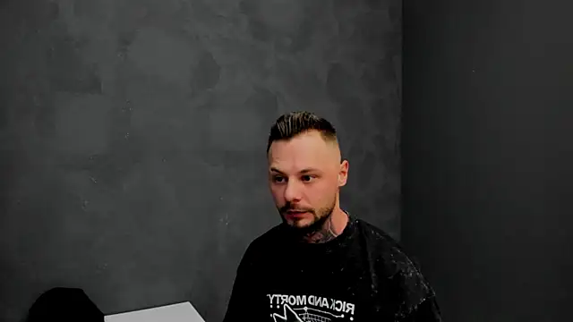 Snapshot of BrianHunts chatting on 01.24.25 BrianHunts online show from 01.24.25