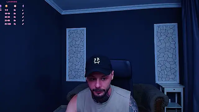 Snapshot of BrianHunts chatting on 09.10.25 BrianHunts online show from 09.10.25