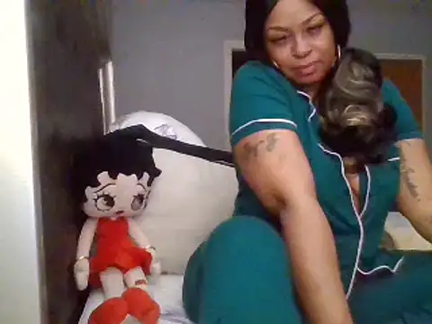 Snapshot of MSweetLindaParks chatting on 01.29.25 MSweetLindaParks online show from 01.29.25