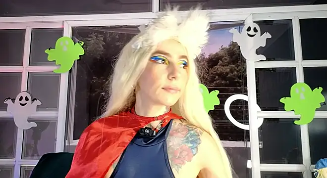 Snapshot of Evangelyne_1 chatting on 10.16.25 Evangelyne 1 online show from 10.16.25
