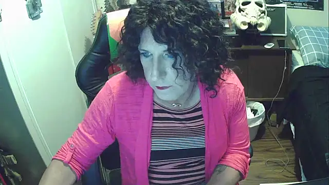 Snapshot of EricaPantyhose chatting on 09.08.25 EricaPantyhose online show from 09.08.25