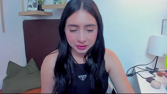 Snapshot of isabella_jade chatting on 01.05.25 isabella jade online show from 01.05.25