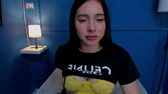 Snapshot of isabella_jade chatting on 01.06.25 isabella jade online show from 01.06.25