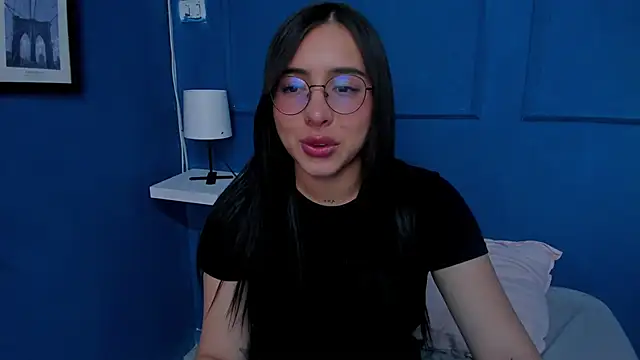 Snapshot of isabella_jade chatting on 01.13.25 isabella jade online show from 01.13.25