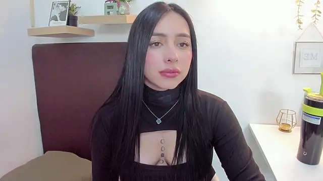 Snapshot of isabella_jade chatting on 02.12.25 isabella jade online show from 02.12.25