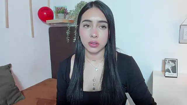 Snapshot of isabella_jade chatting on 02.21.25 isabella jade online show from 02.21.25
