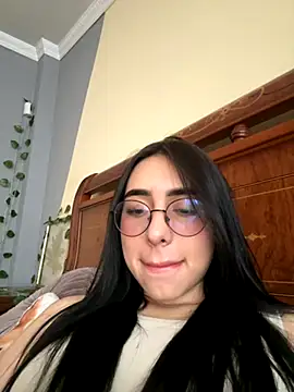 Snapshot of isabella_jade chatting on 09.26.25 isabella jade online show from 09.26.25