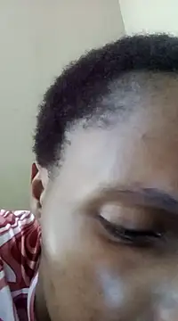 Snapshot of Nonelela chatting on 01.10.25 Nonelela online show from 01.10.25