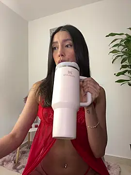 Snapshot of SelenaStone chatting on 09.20.25 SelenaStone online show from 09.20.25