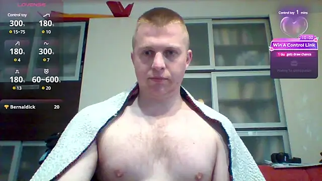 Snapshot of Matttthees chatting on 03.17.25 Matttthees online show from 03.17.25