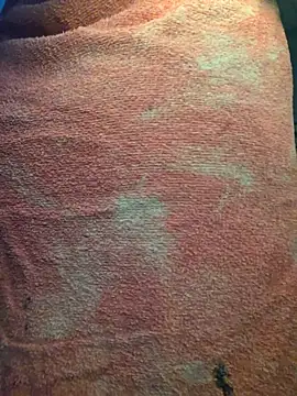 Snapshot of Laura_takint chatting on 10.16.25 Laura takint online show from 10.16.25