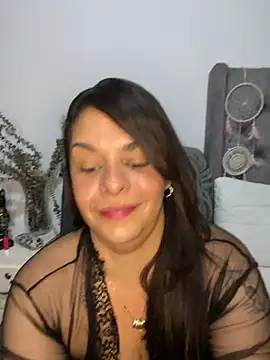 Snapshot of Kataliina chatting on 09.29.25 Kataliina online show from 09.29.25