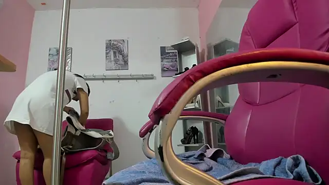 CAMILA--REY online show from 11.21.25